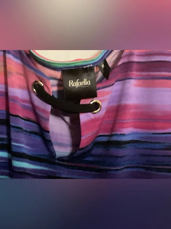 Rafaella: pull over horizontal stripes blouse with cut out /peek a boo shoulders - Picture 4 of 8